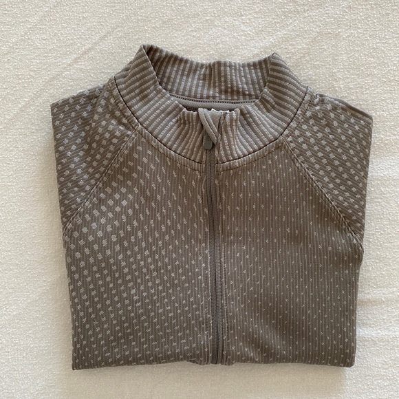 Lululemon | It’s Rulu Run Cropped Half Zip - Picture 1 of 7